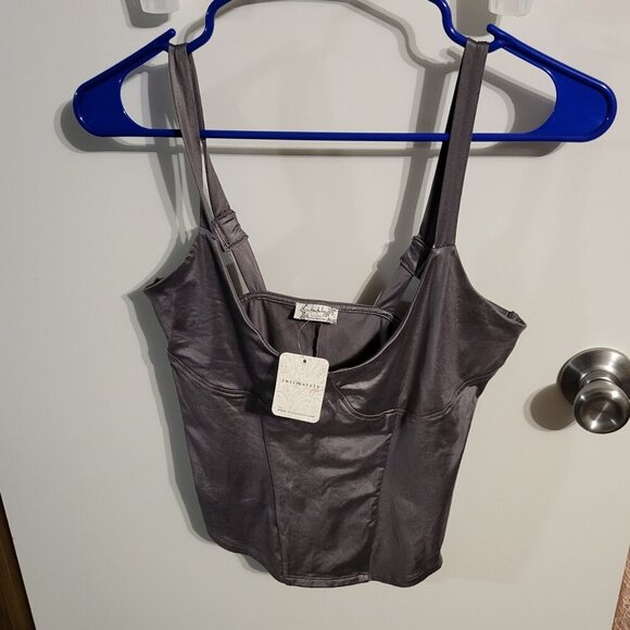 Free People Tops - NWT FREE PEOPLE INTIMATELY CROP TANK SZ S